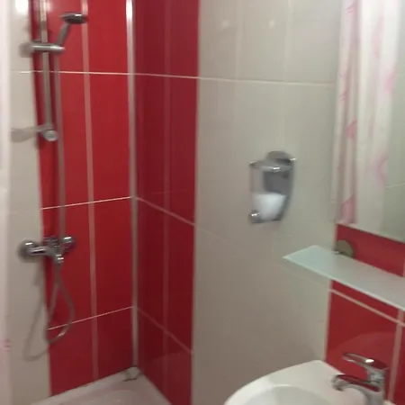 Hotell Oz 2*